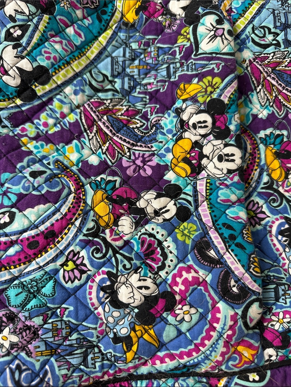 VERA BRADLEY Large, colorful On the Go Crossbody Bag - Picture 4 of 13